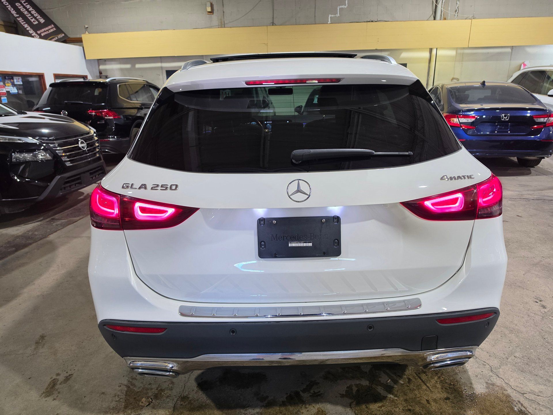 Mercedes-Benz GLA 250 2022 - Thumbnail 5