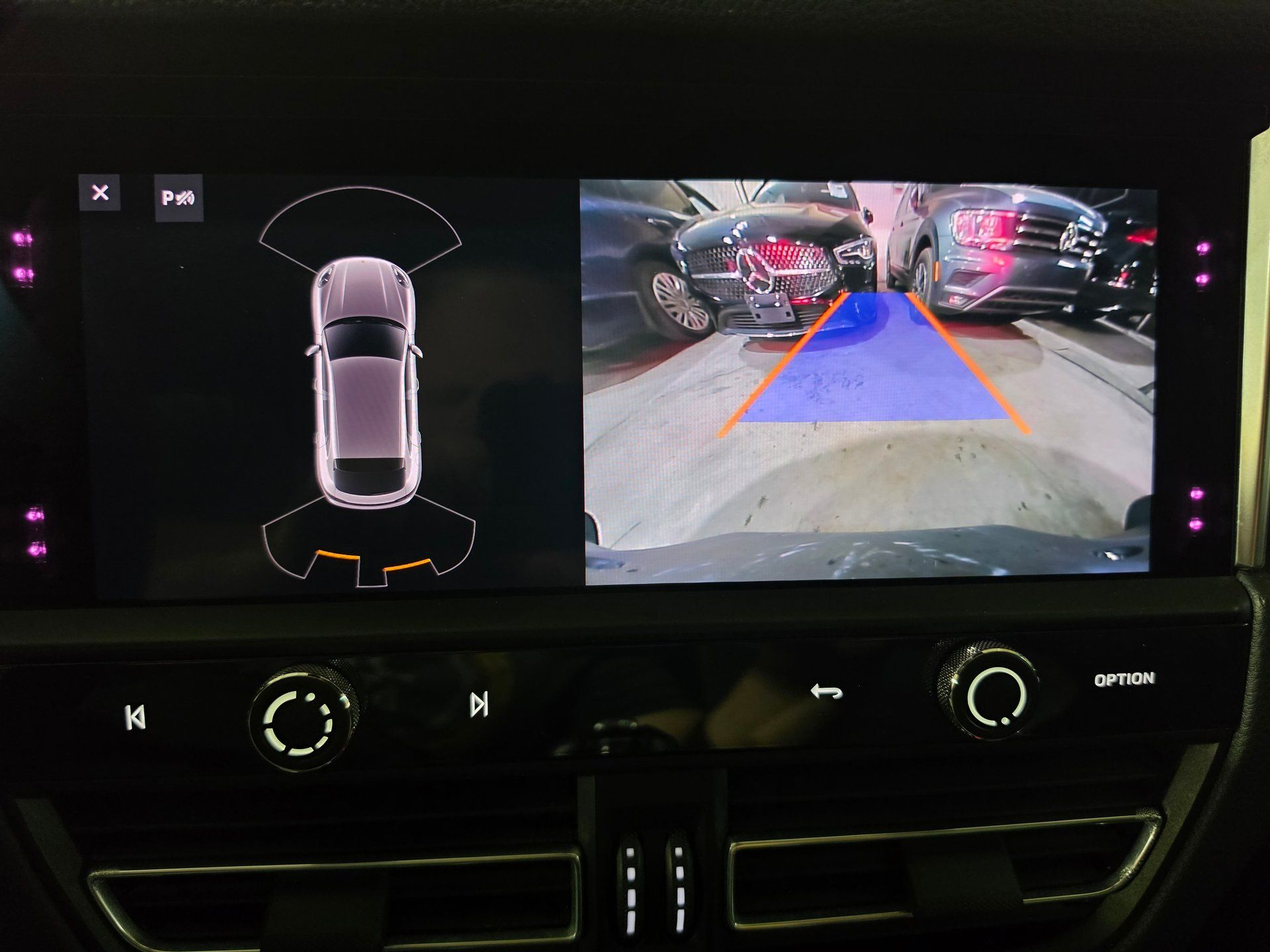 Porsche Macan 2023 - Thumbnail 21