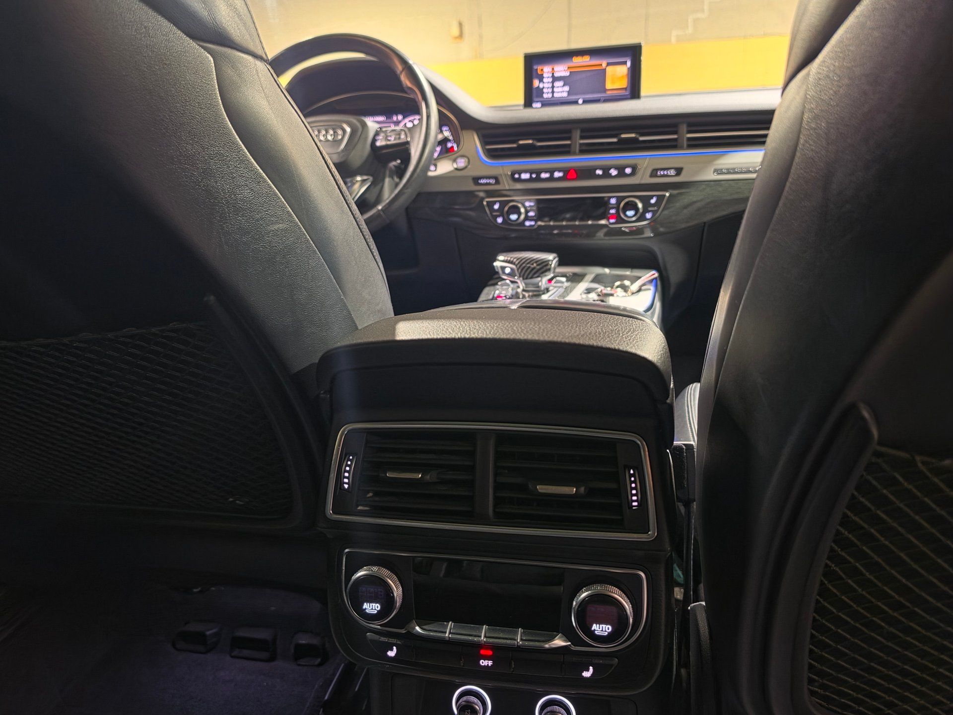 Audi Q7 2018 - Thumbnail 15