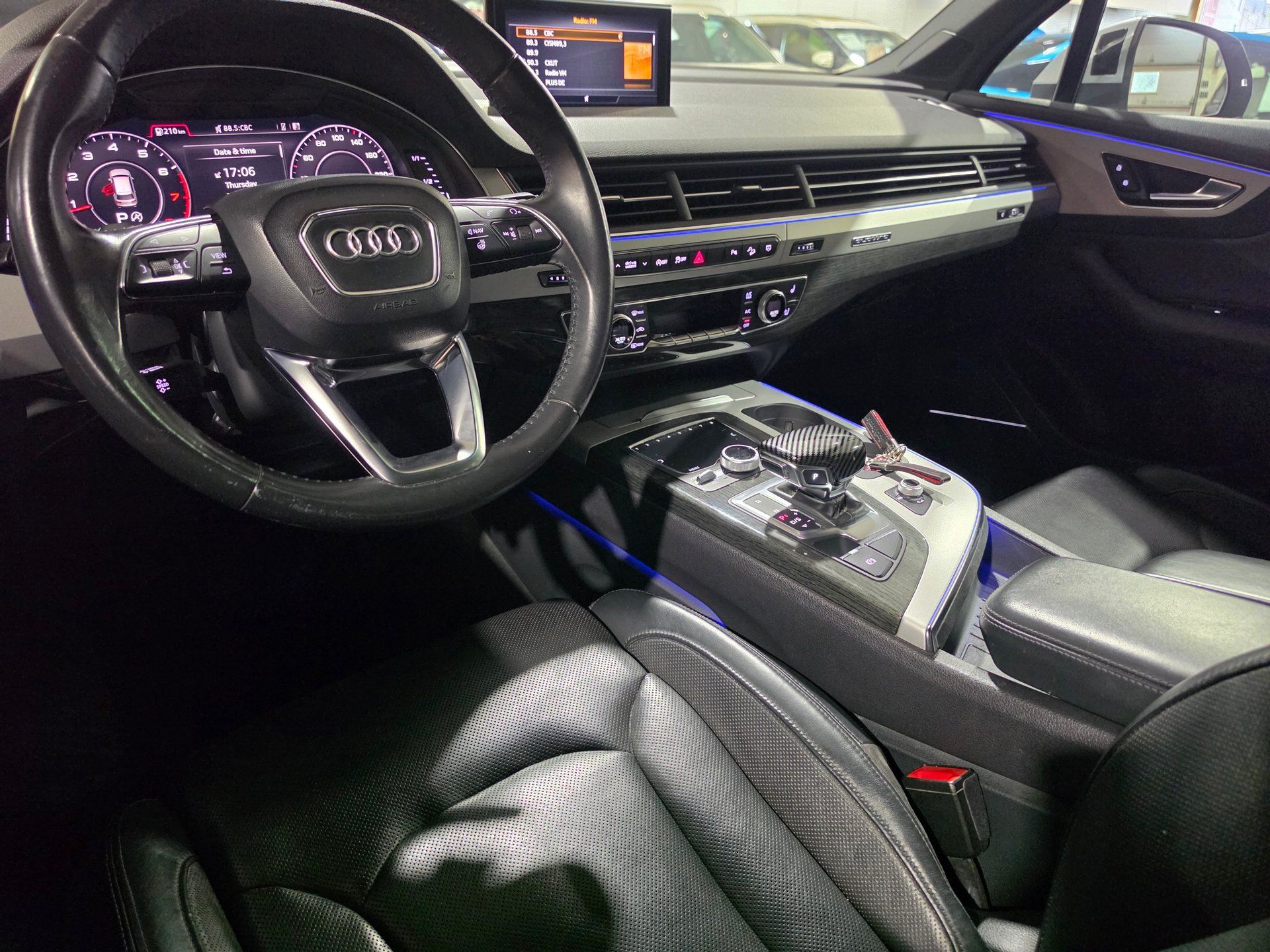 Audi Q7 2018 - Thumbnail 17
