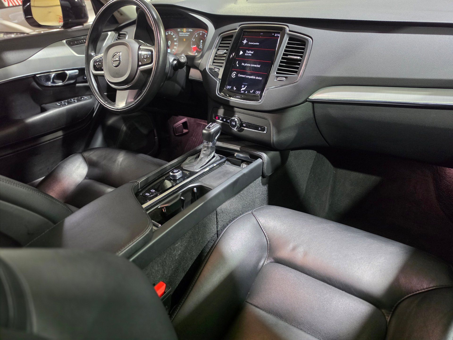 Volvo XC90 2022 - Thumbnail 12