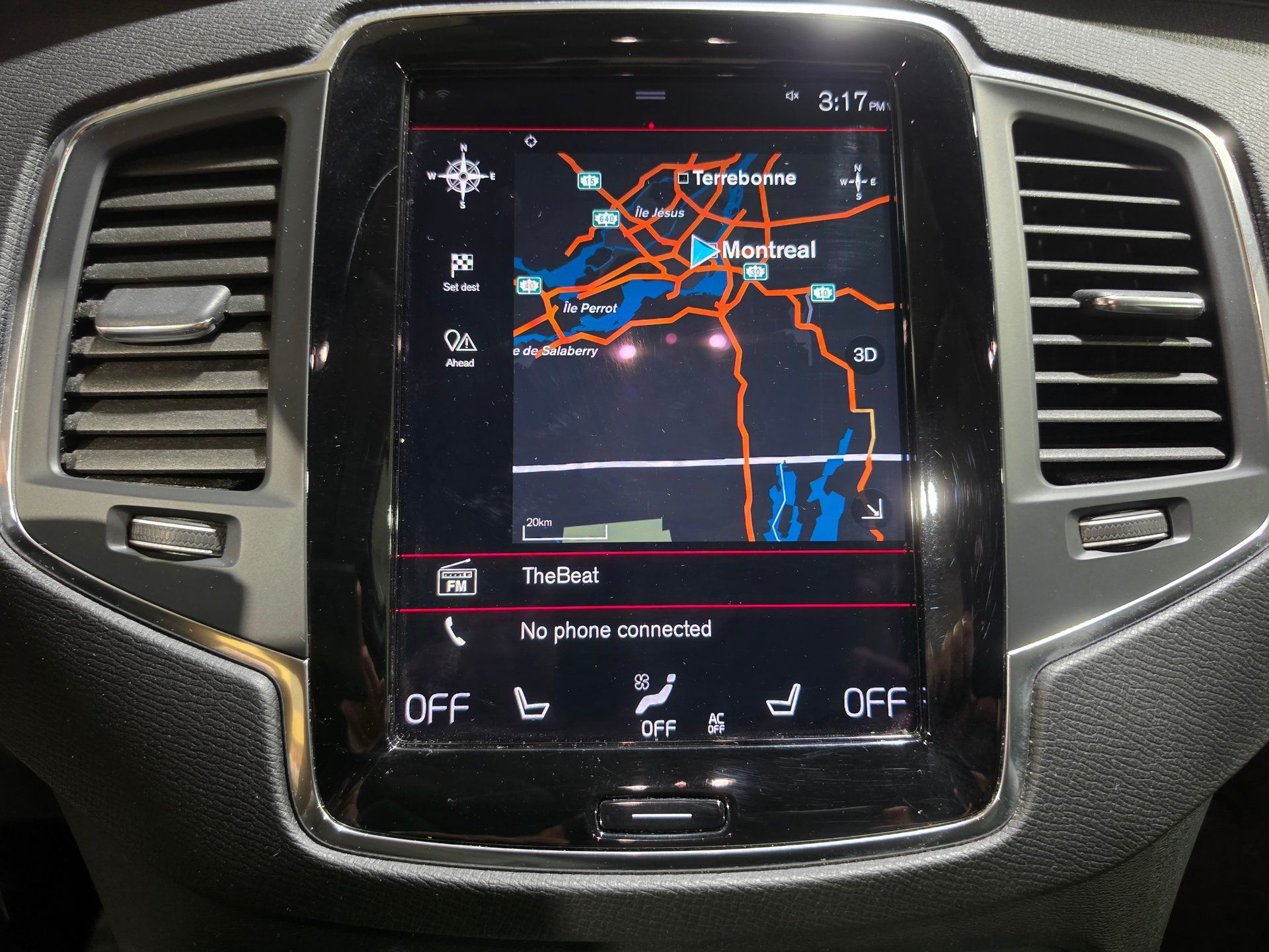 Volvo XC90 2022 - Thumbnail 21