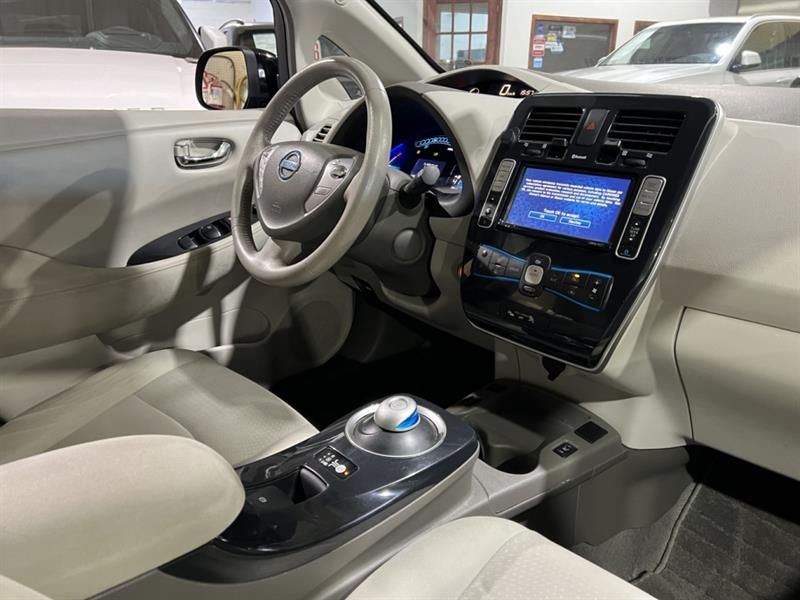 Nissan Leaf 2012 - Thumbnail 11