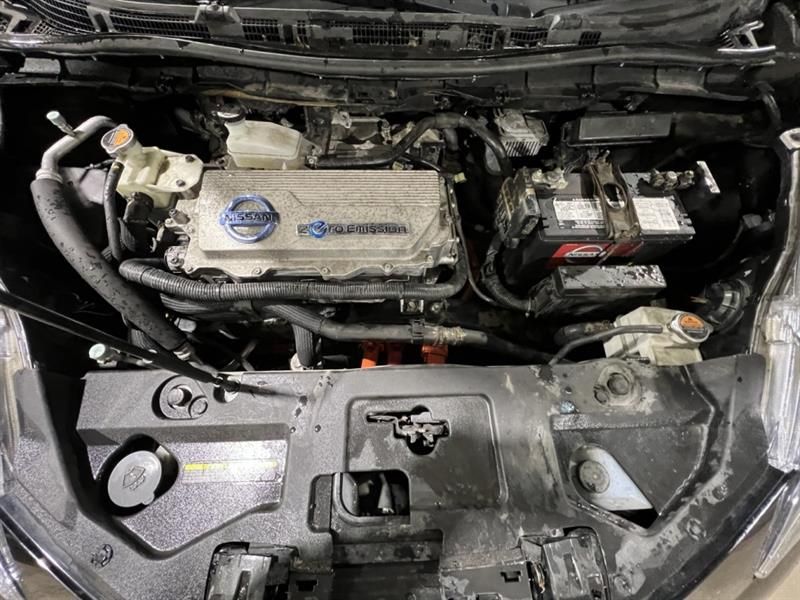 Nissan Leaf 2012 - Thumbnail 27