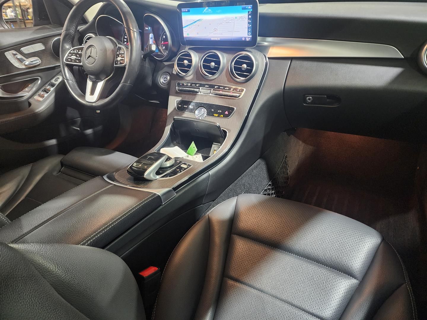 Mercedes-Benz C-Class 2019 - Thumbnail 9