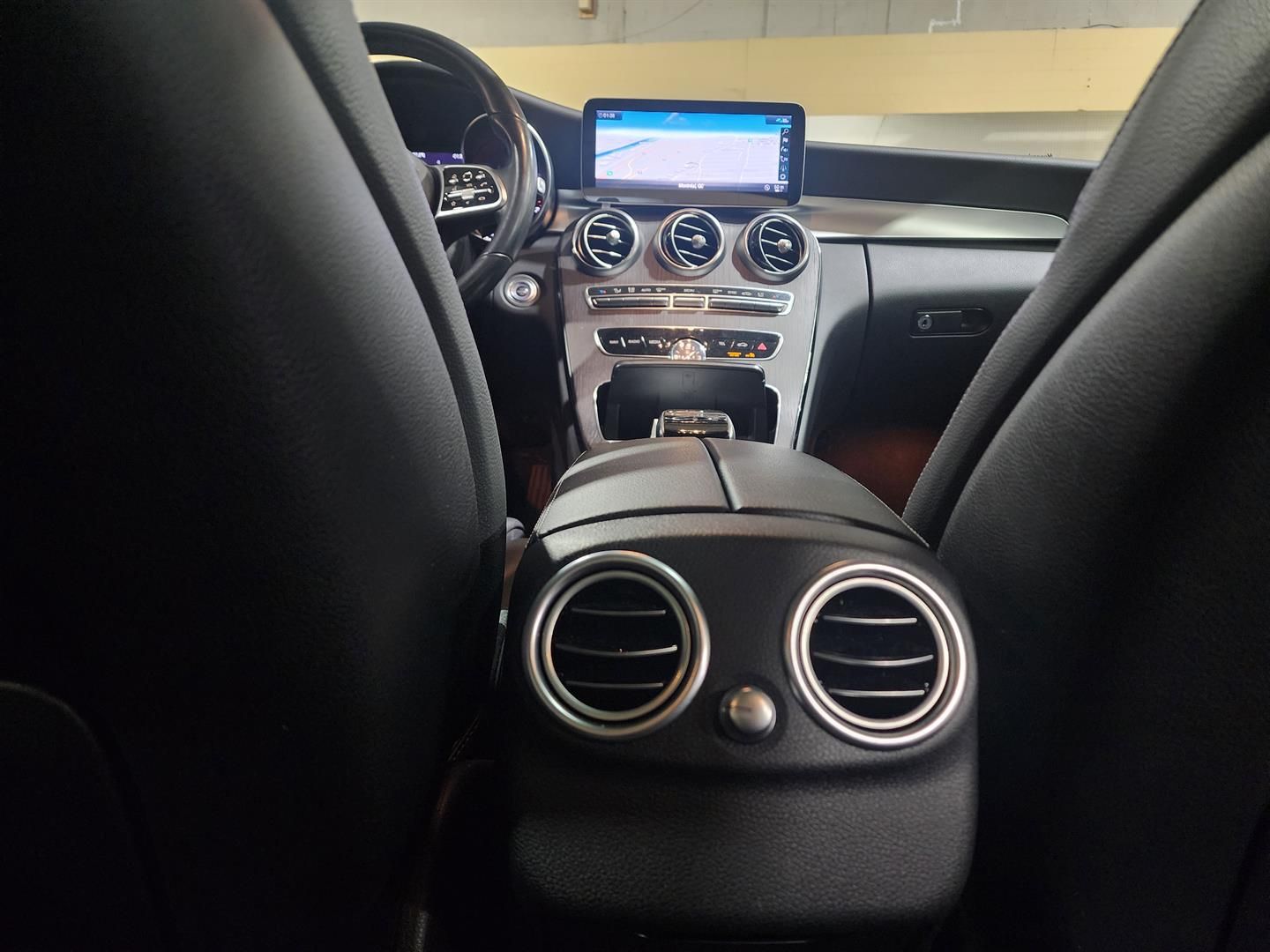 Mercedes-Benz C-Class 2019 - Thumbnail 10
