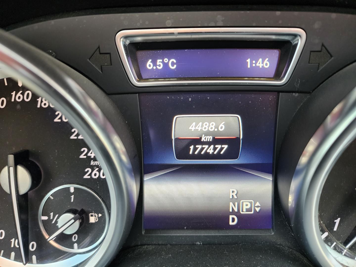 Mercedes-Benz M-Class 2015 - Thumbnail 23