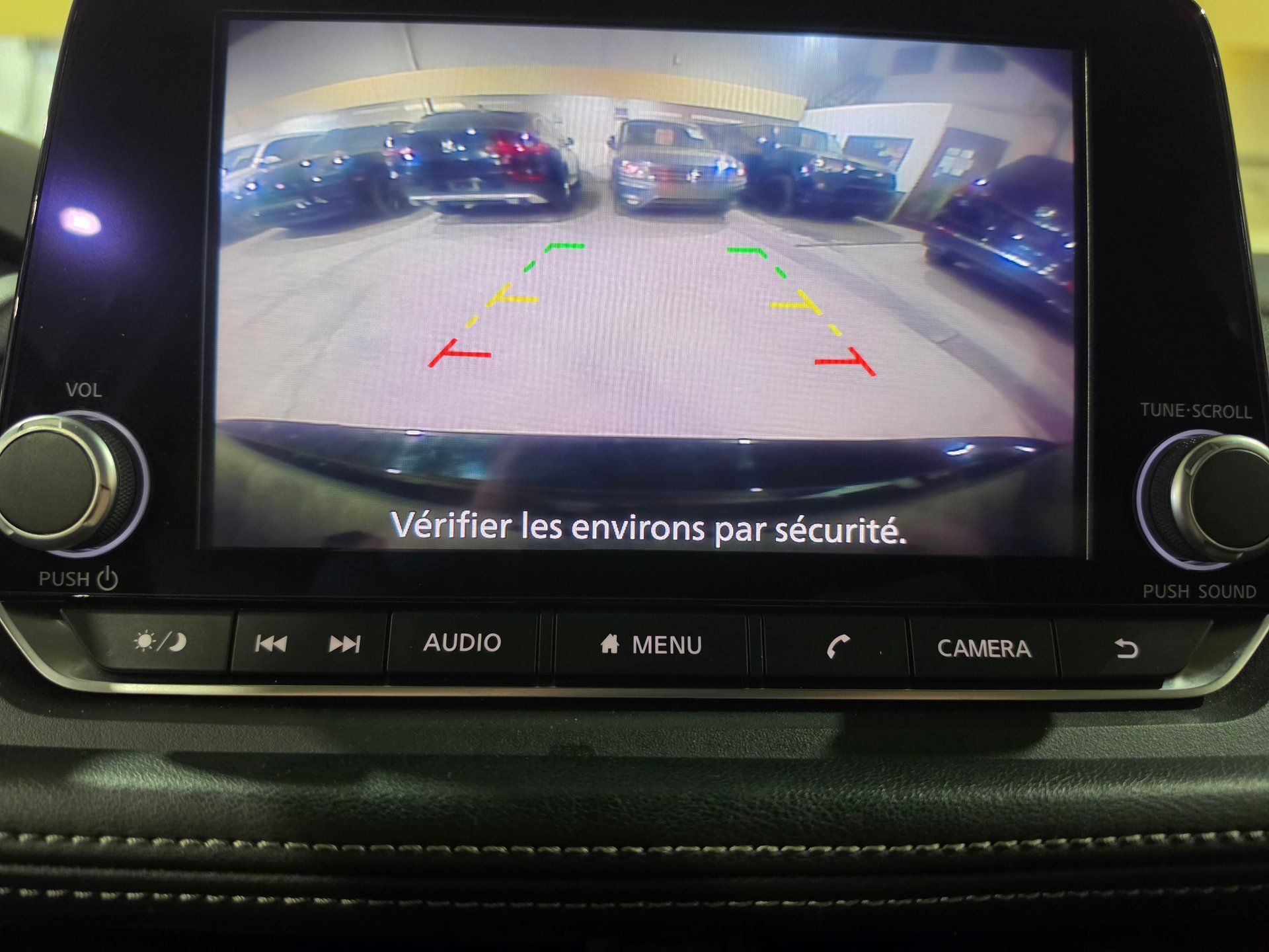 Nissan Rogue 2024 - Image 16