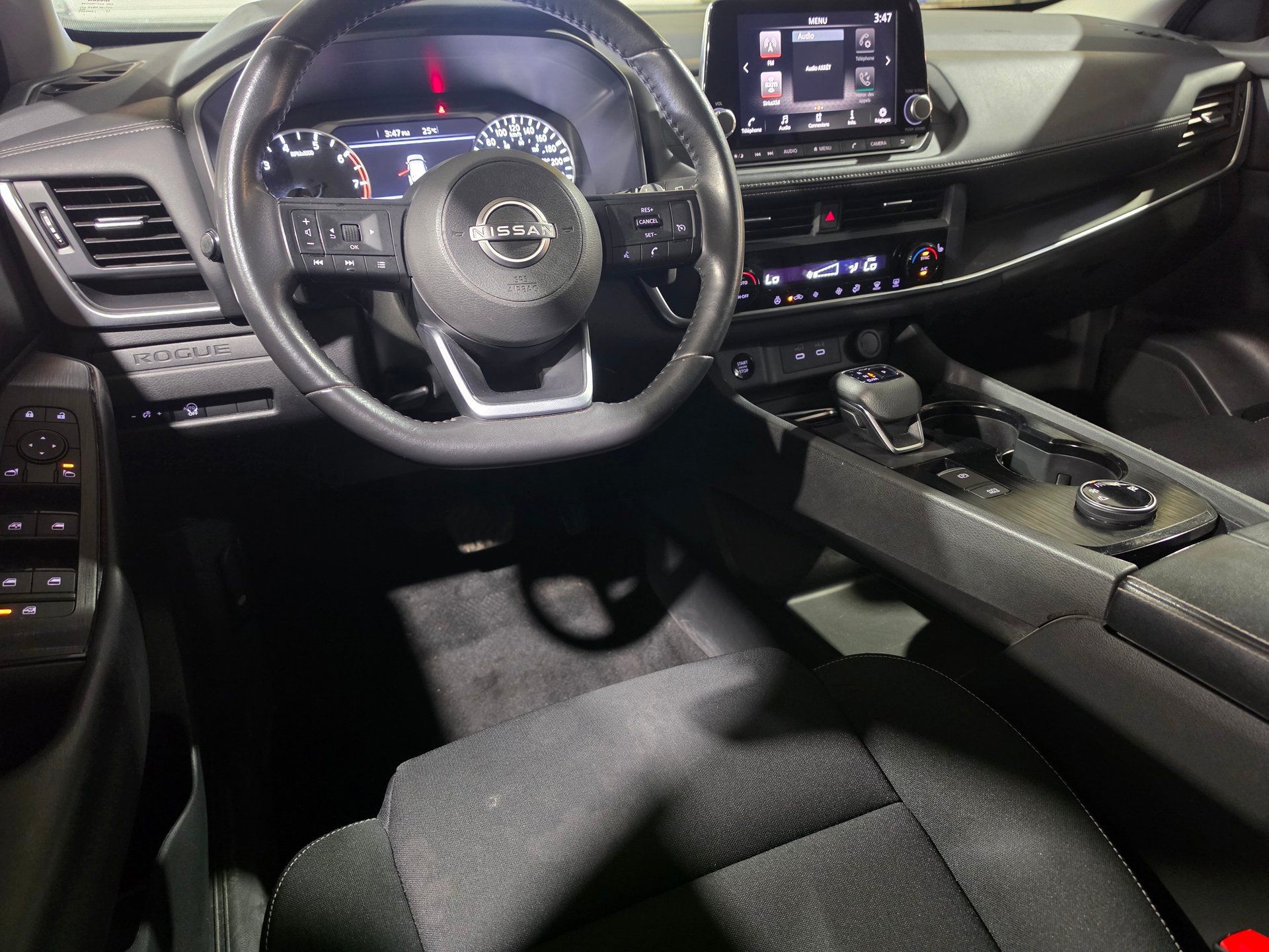 Nissan Rogue 2024 - Image 9