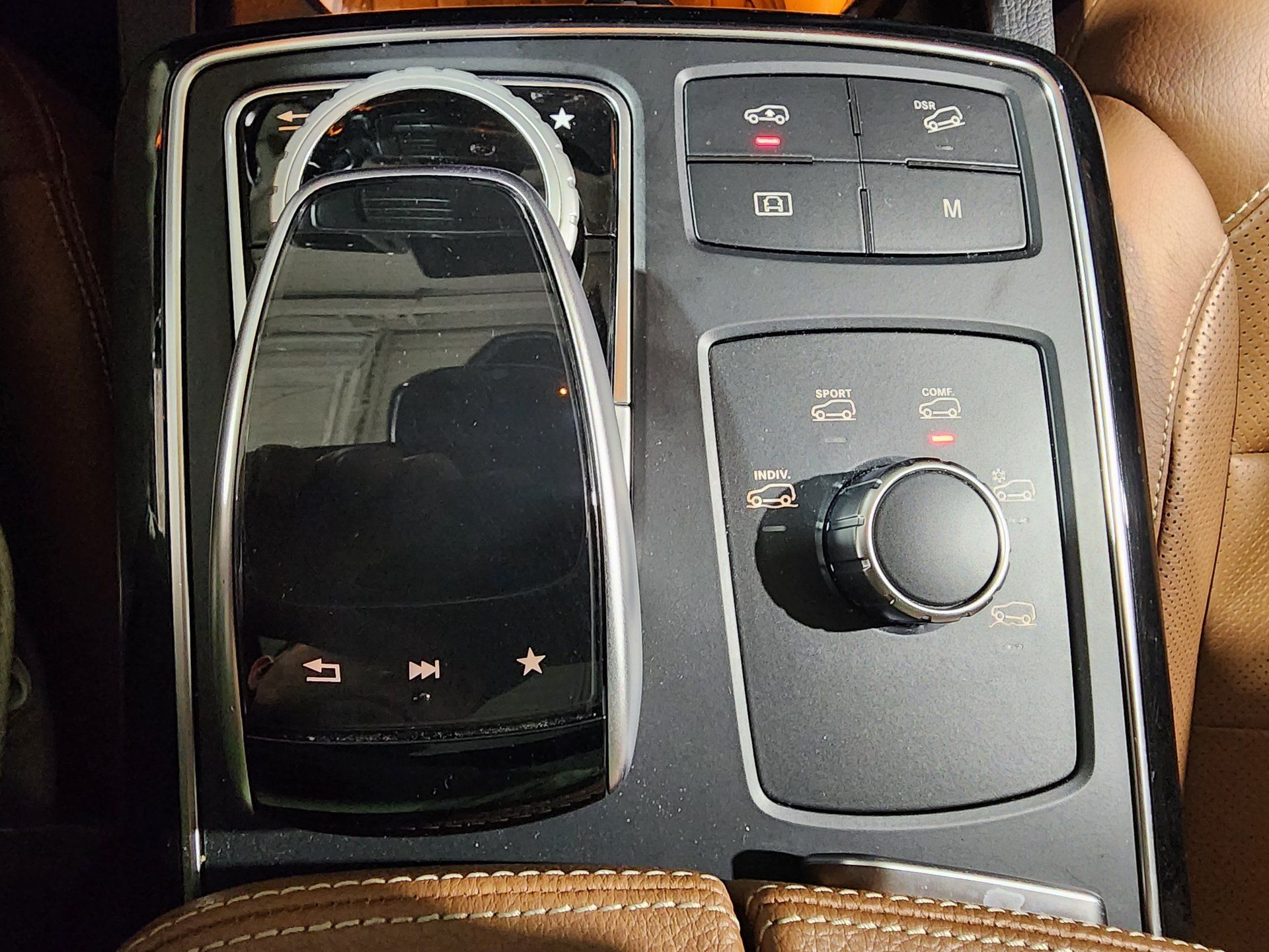 Mercedes-Benz GLE 400 2018 - Image 28