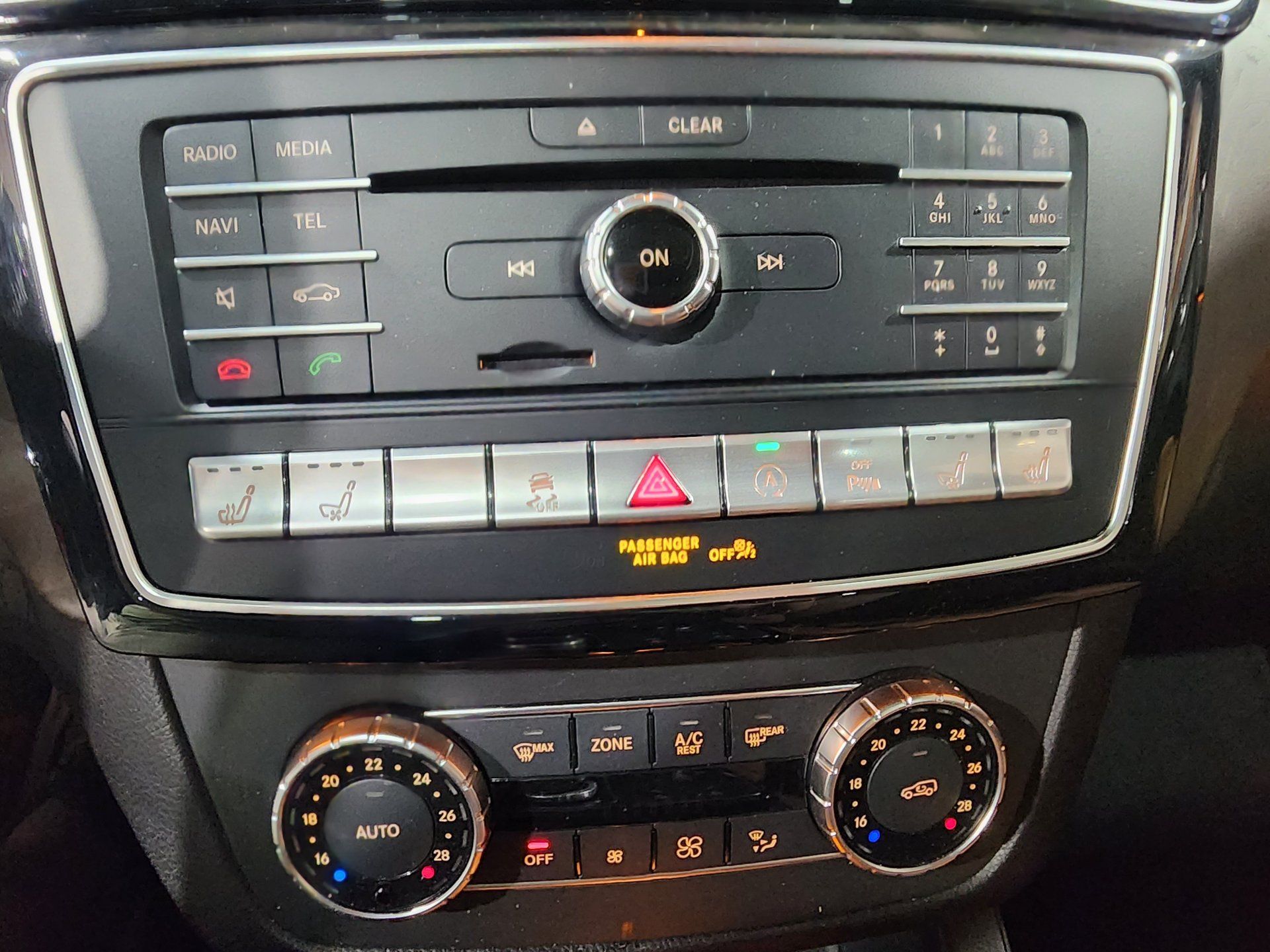 Mercedes-Benz GLE 400 2018 - Image 25