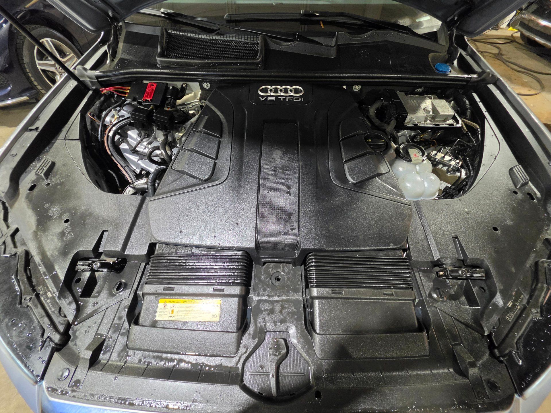 Audi Q7 2018 - Image 27