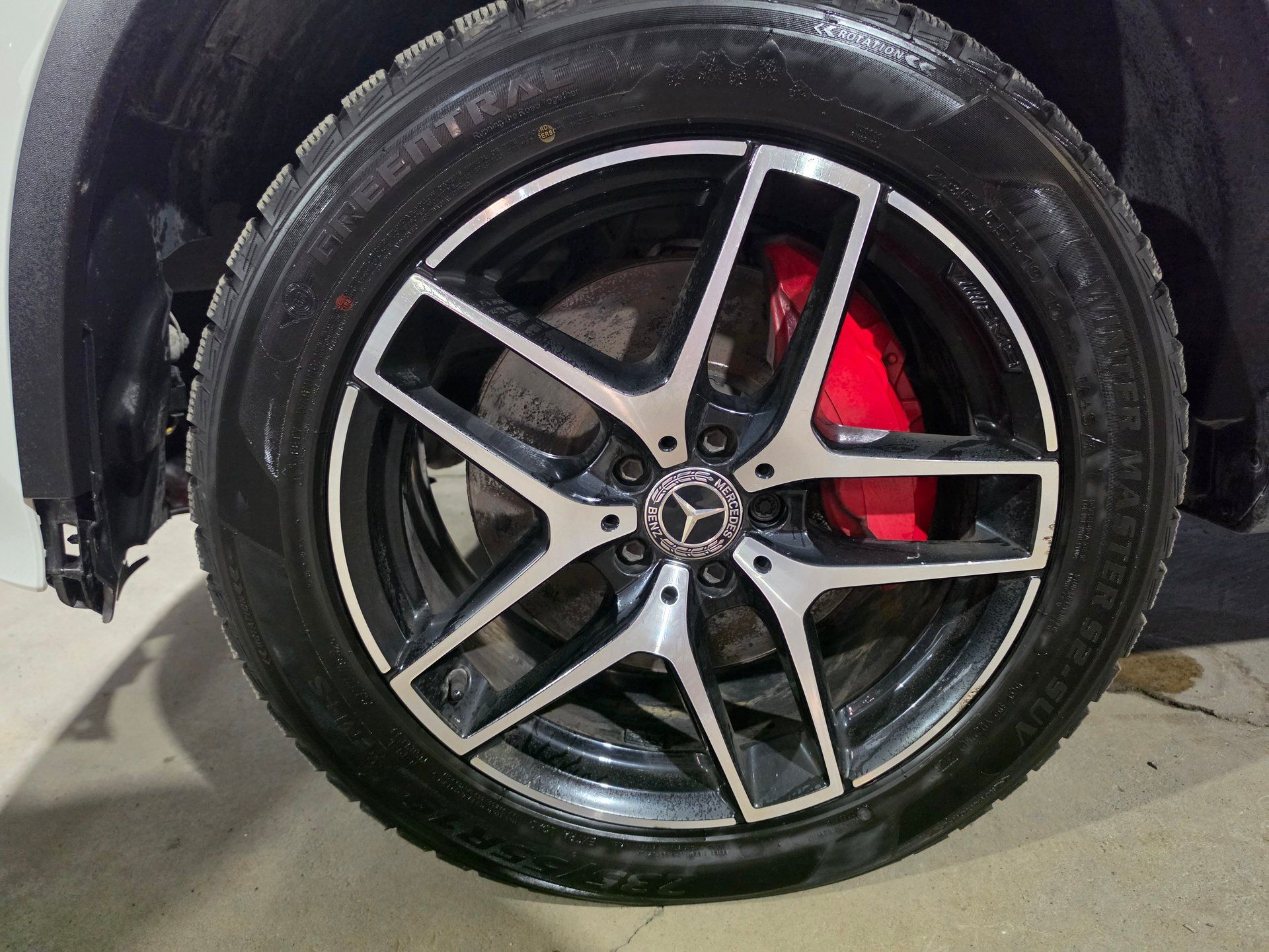 Mercedes-Benz GLC 300 2019 - Image 22