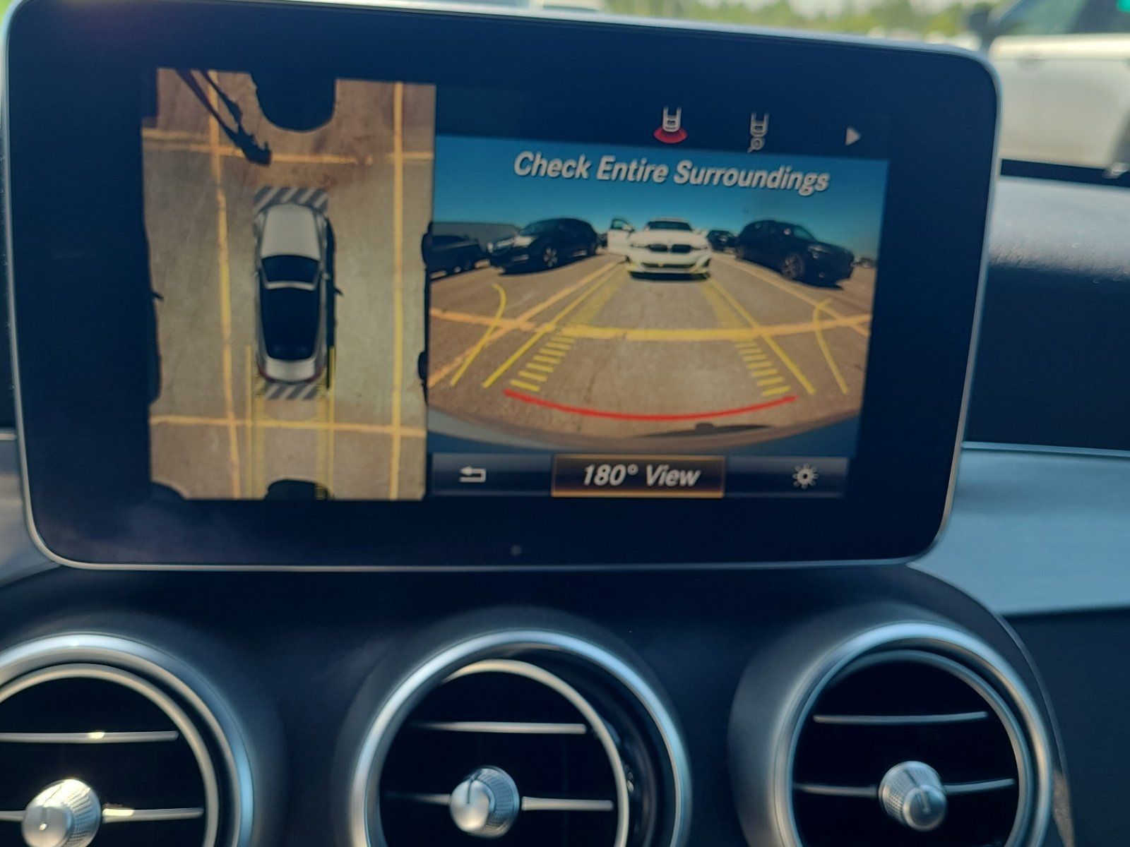 Mercedes-Benz C 300 2018 - Image 10 