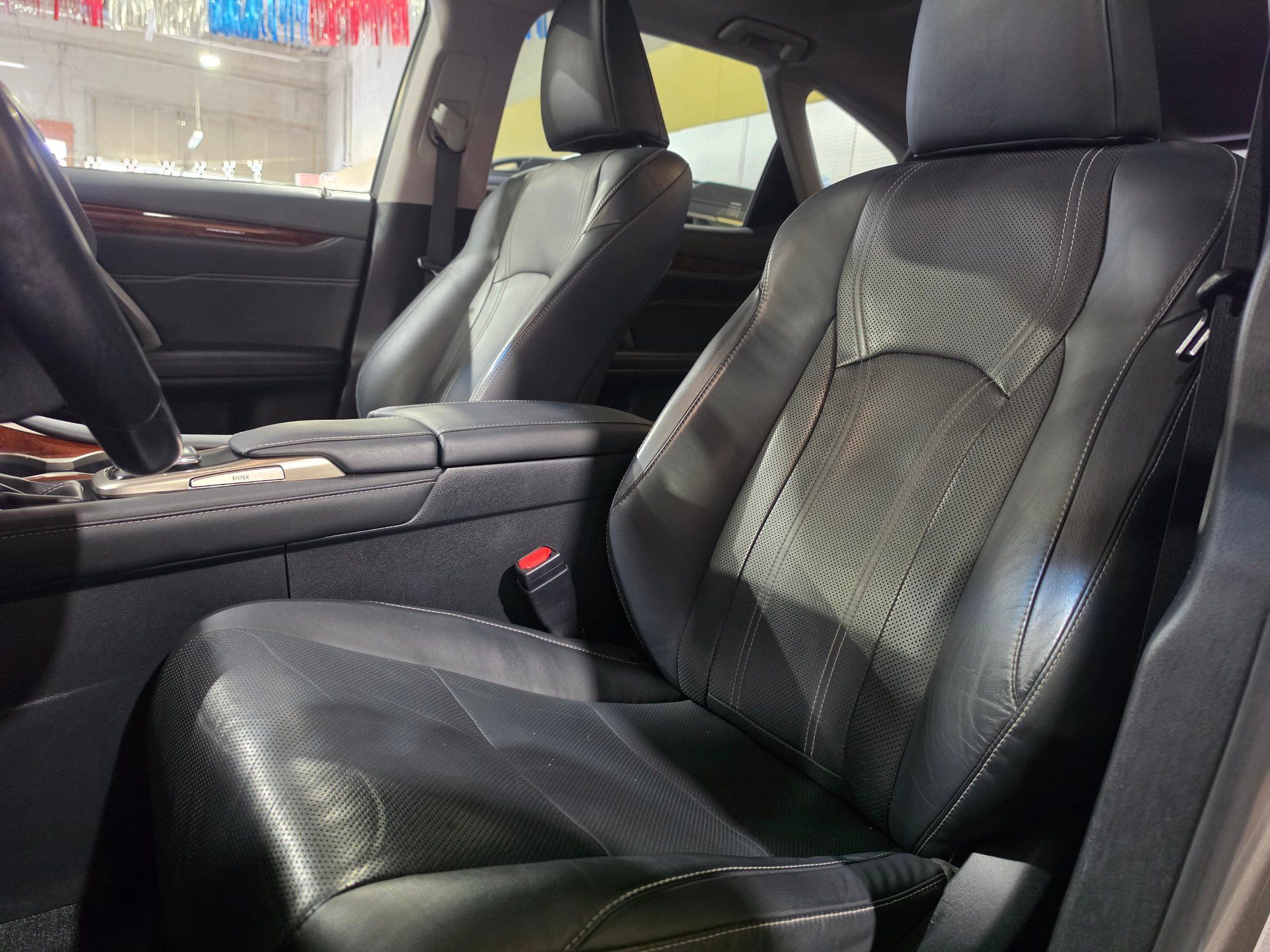 Lexus RX 350L 2018 - Image 17 
