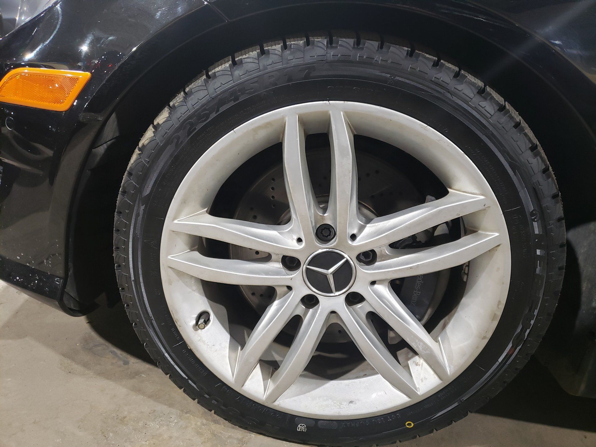 Mercedes-Benz C 300 2014 - Image 20 