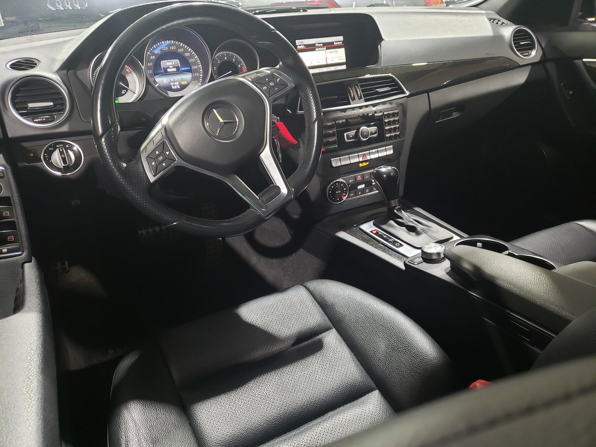Mercedes-Benz C 300 2014 - Image 6 