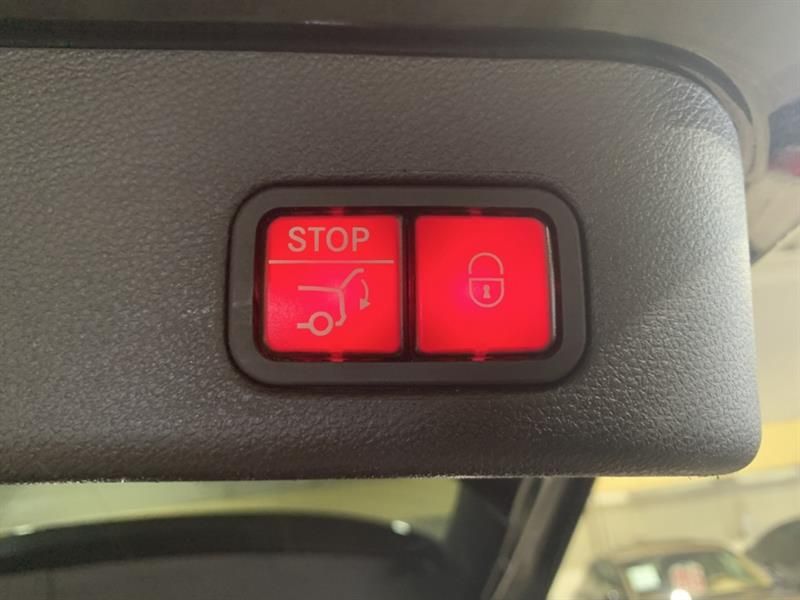 Mercedes-Benz M-Class 2015 - Image 8
