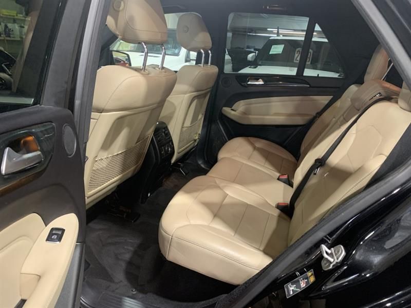 Mercedes-Benz M-Class 2015 - Image 9