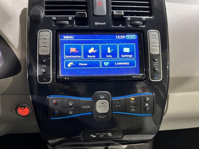 Nissan Leaf 2012 - Image 17