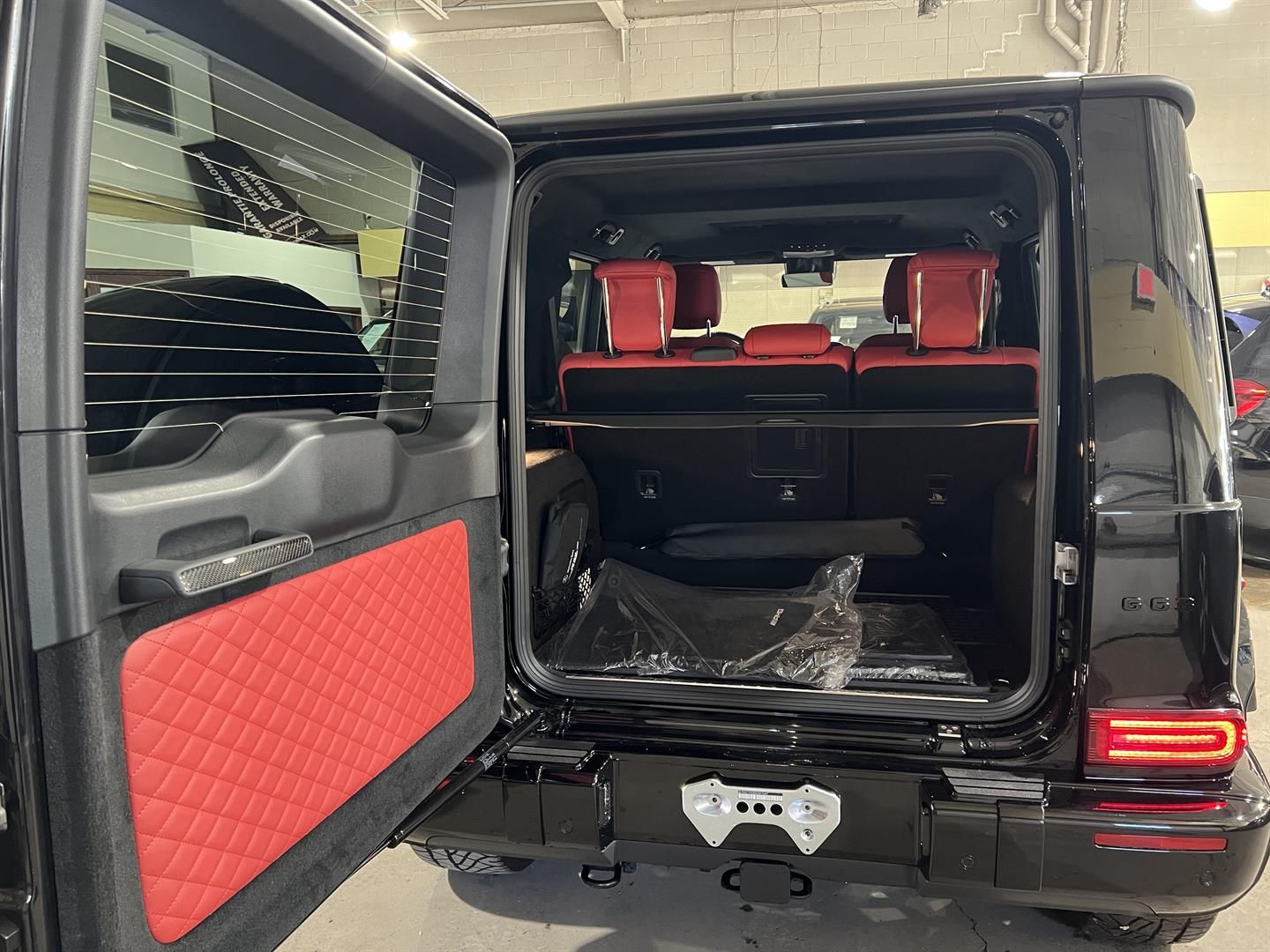 Mercedes-Benz G-Class 2022 - Image 7