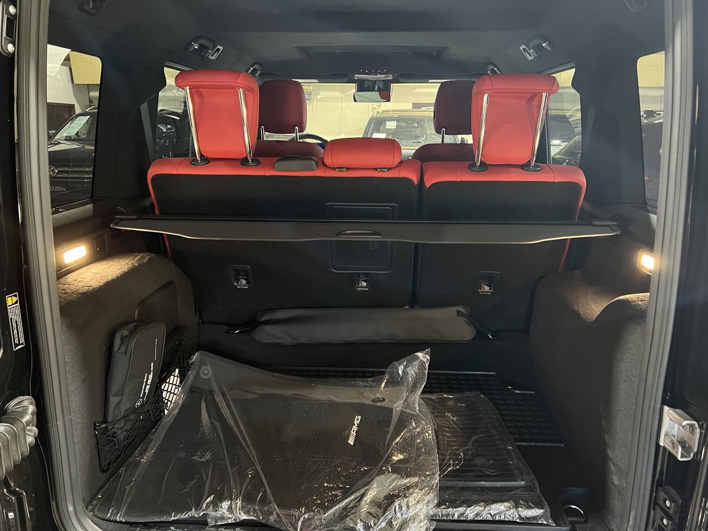 Mercedes-Benz G-Class 2022 - Image 9