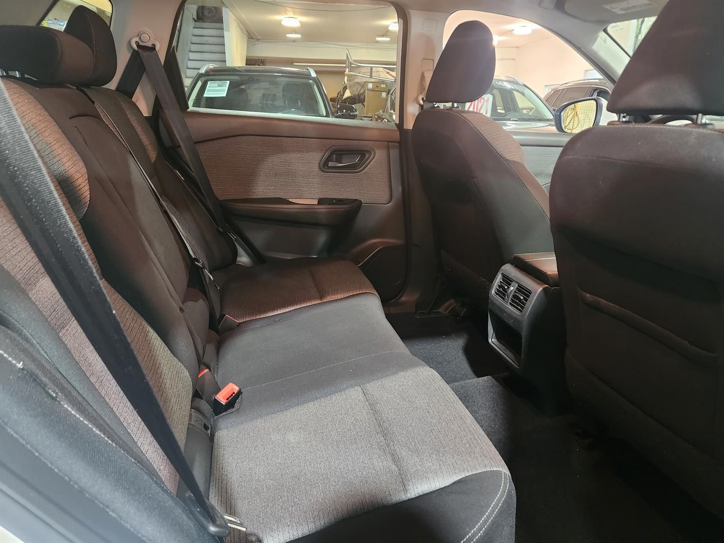 Nissan Rogue 2022 - Image 8