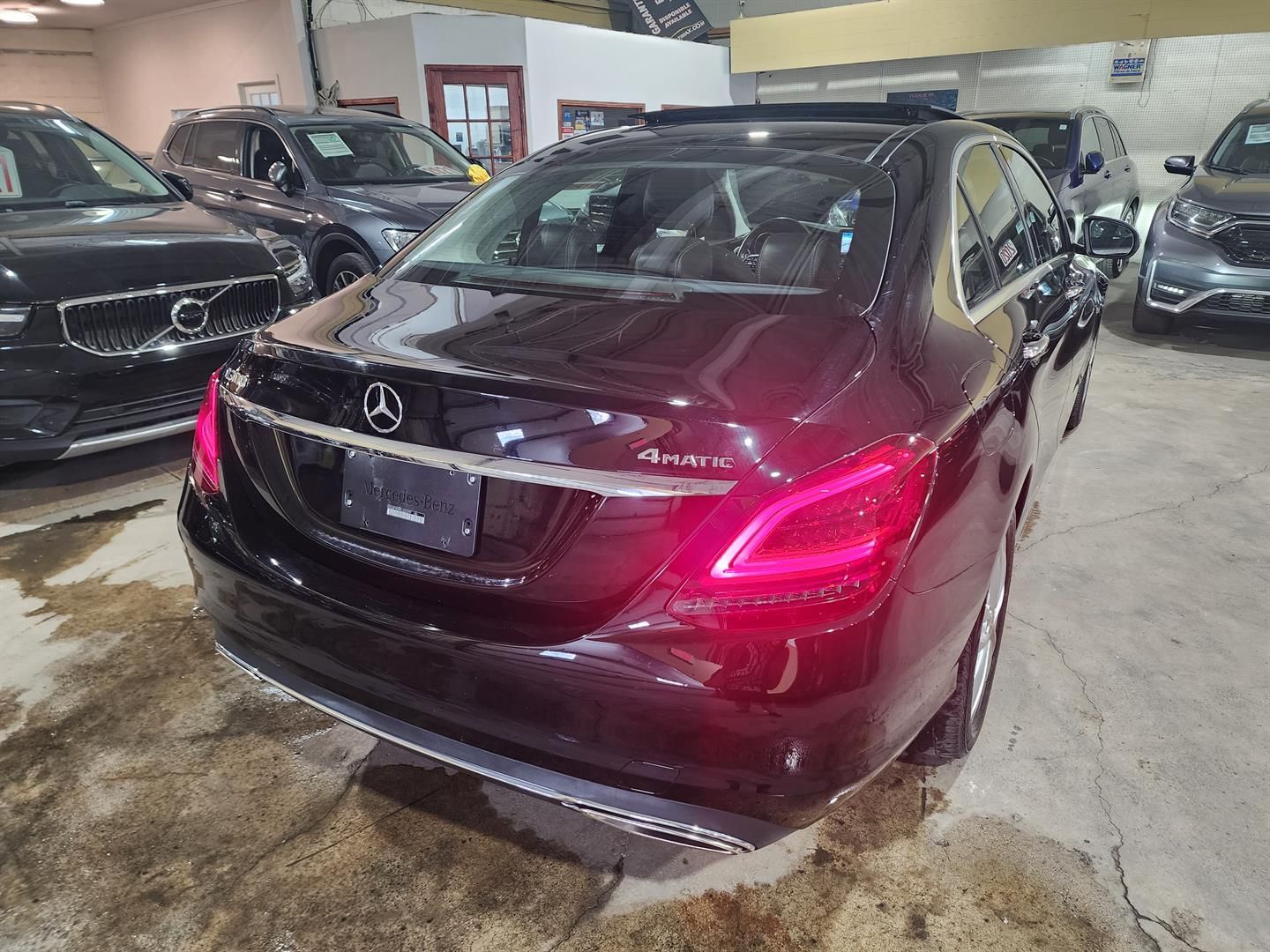 Mercedes-Benz C-Class 2019 - Image 4