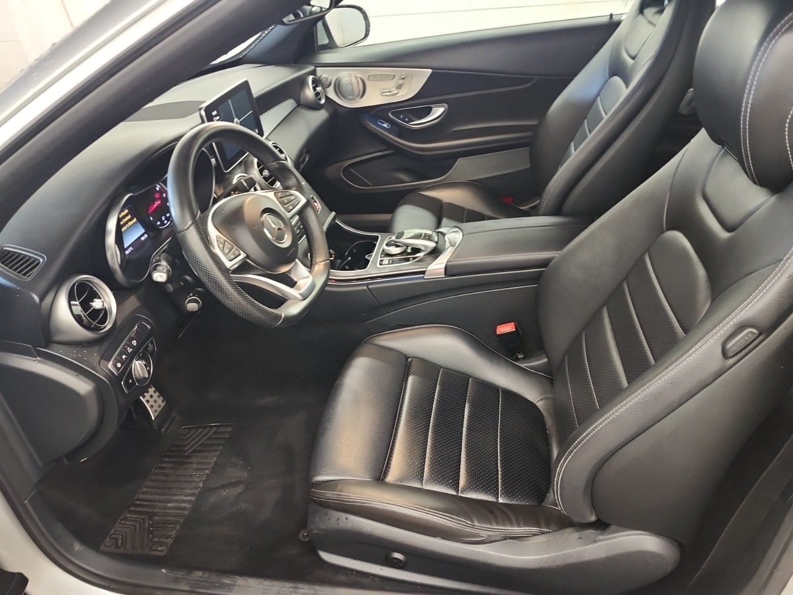 Mercedes-Benz C 300 2018 - Thumbnail 8